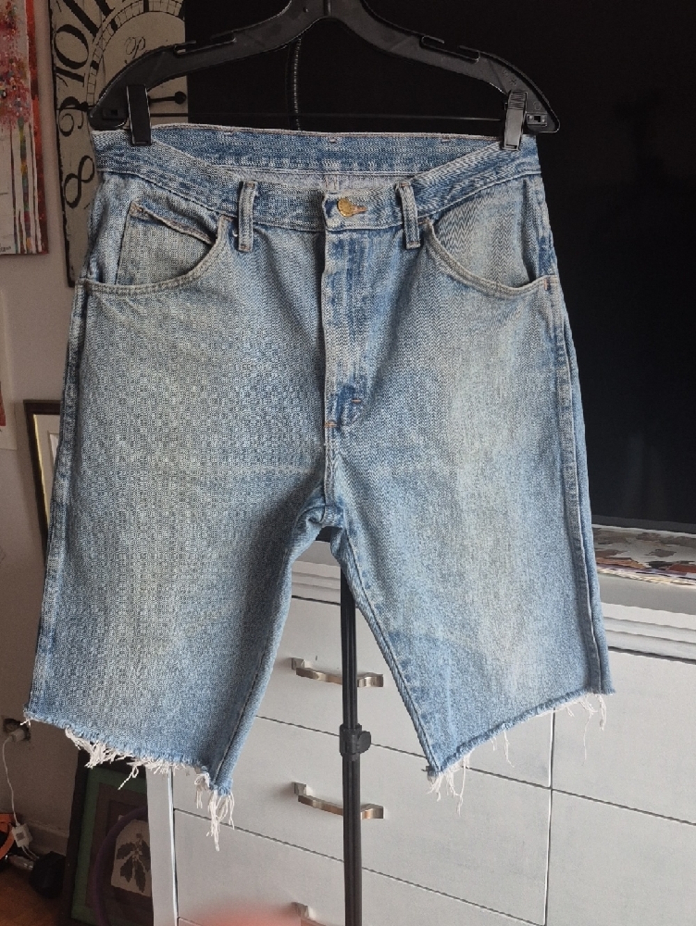 34 x 30 Legendary Gold* - Men's Cut-off Light Wash Denim Bermudas Blue